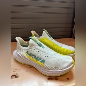 Hoka One One Men Carbon x 3 Billowing Sail Running Shoe Size 9.5D No Lace Shoes